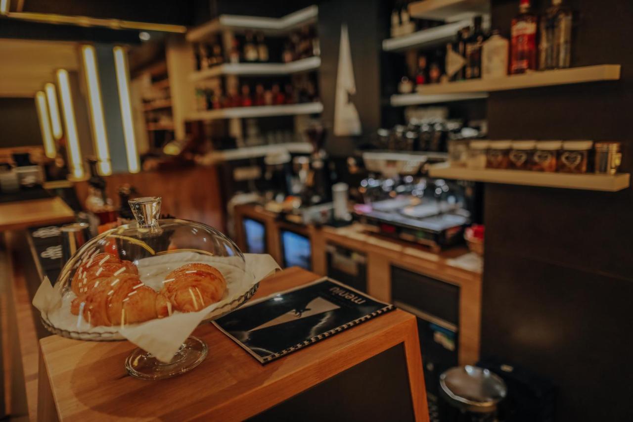 Pensiune Restaurant Capra Neagra Moisei Zewnętrze zdjęcie