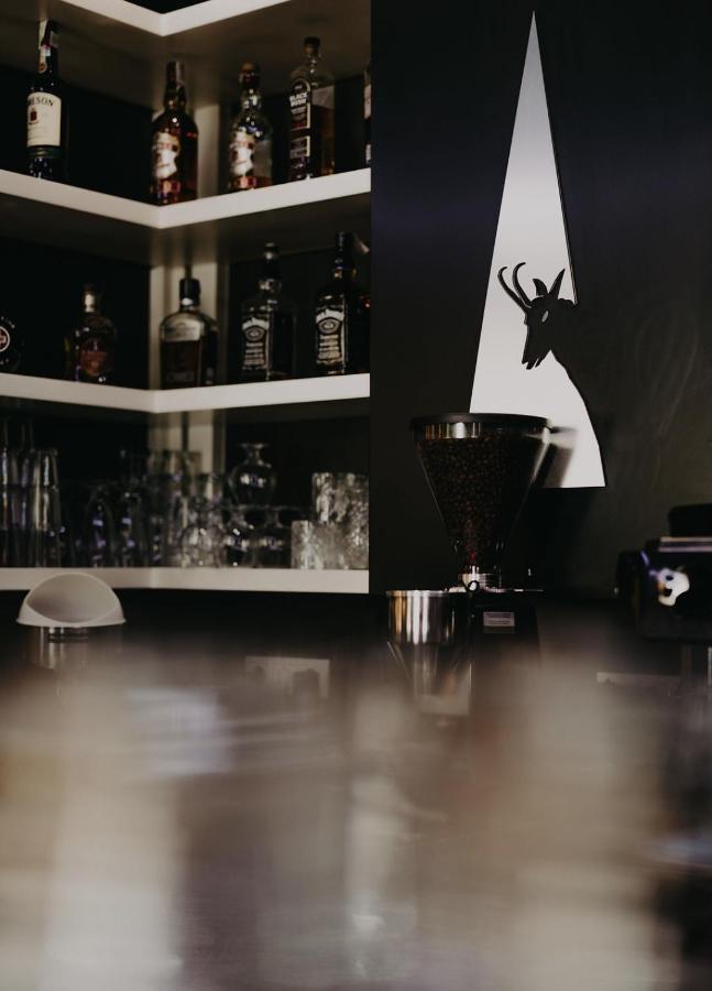 Pensiune Restaurant Capra Neagra Moisei Zewnętrze zdjęcie
